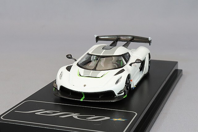 GRYNING MODEL 1/64 ケーニグセグ ジェスコ Amazon.co.jp: スケールモデル車両 1:64 ケーニグセグ ジェスコ