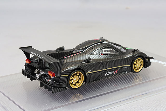 CM Model 1/64 パガーニ ゾンダ レボリューション 01 グレー 1/64 CM MODEL PAGANI ZONDA REVOLUTION - メルカリ