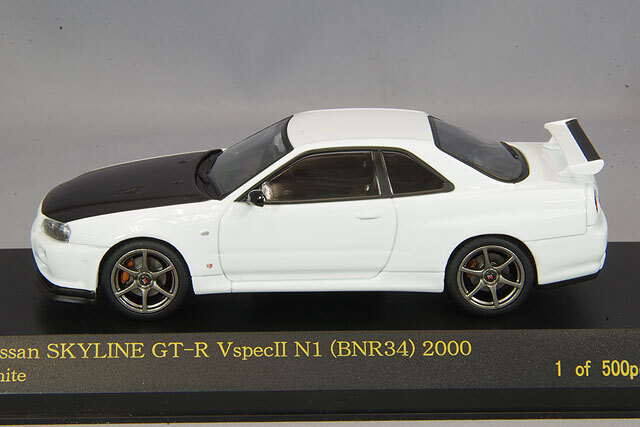 カーネル 1/43 日産 スカイライン GT-R VspecII N1 (BNR34) 2000 ホワイト