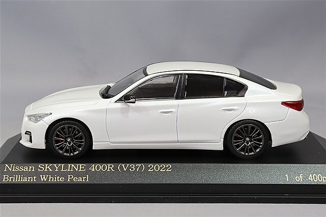 カーネル 1/43 日産 スカイライン 400R (V37) 2022 ブリリアント