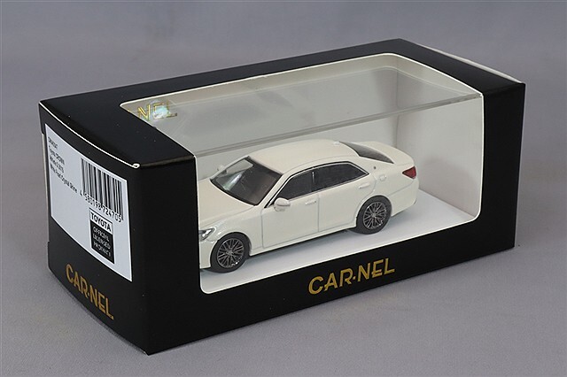 カーネル 1/64 トヨタ クラウン アスリート S 2015 ホワイトパール