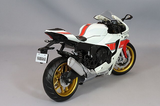 デアゴスティーニ　yzf rm1 72.15.84.91号　バラ売り可能 RMZ 1/12 2022 ヤマハ YZF-R1 ホワイト