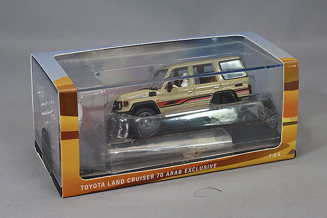 DiecastTalk特注 GCD 1/64 トヨタ ランドクルーザー 70 アラブ仕様