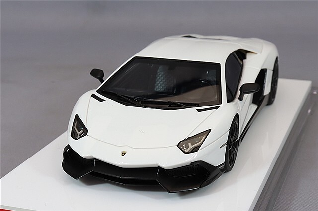 アイドロン 1/43 ランボルギーニ アヴェンタドール LP720-4 50