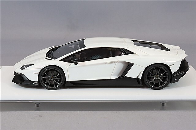 アイドロン 1/43 ランボルギーニ アヴェンタドール LP720-4 50