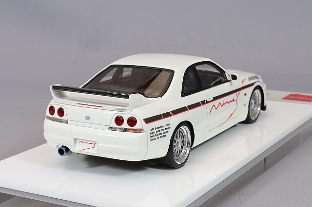 アイドロン　スカイライン　1／43 白色 アイドロン 1/43 日産 スカイライン GT-R (BNR32) by 田村宏志