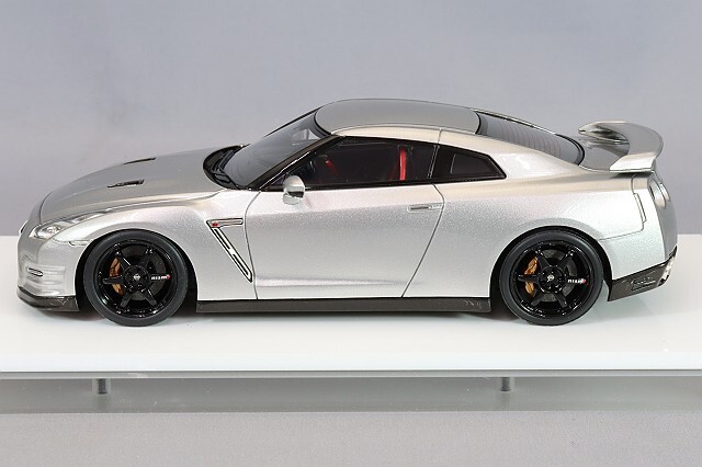 アイドロン 1/43 日産 GT-R トラックエディション エンジニアードバイ