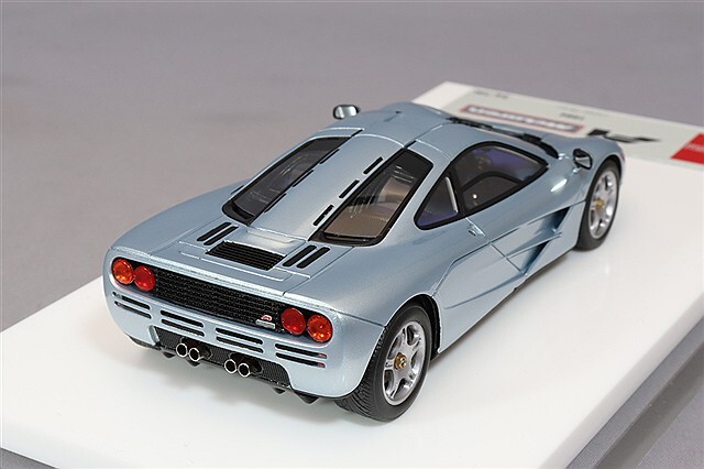 アイドロン 1/43 マクラーレン F1 ロードカー1994 ペールブルーメタリック