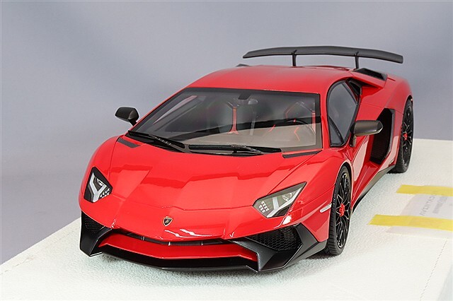 99台限定 IVY アイビーモデル ランボルギーニ アヴェンタドール 1/18 99台限定 IVY アイビーモデル ランボルギーニ アヴェンタドール 1/18