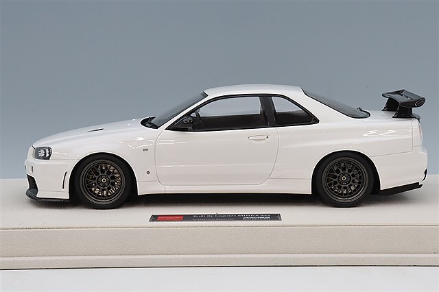 アイドロン 1/18 BUILT BY LEGENDS マインズ スカイライン GT-R (BNR34