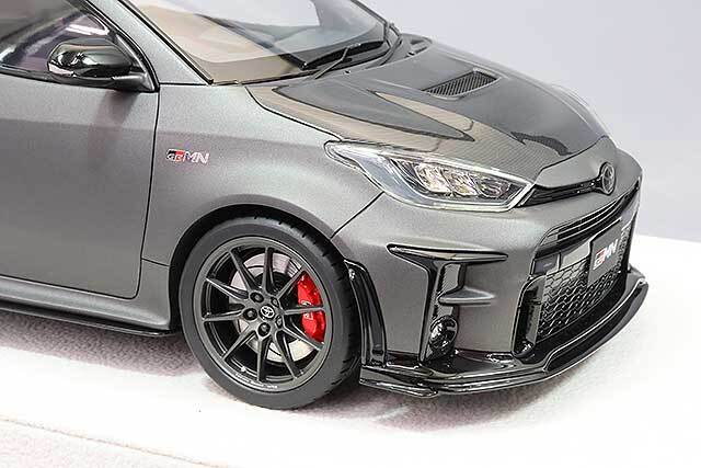 アイドロン 1/18 トヨタ GRMN ヤリスサーキットパッケージ 2022 マット