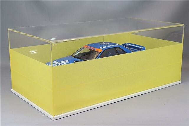 アイドロン 1/18 カルソニック スカイライン GT-R Gr.A 1993 ハイ