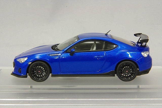 特価商品】 ENIF 1/43 スバル BRZ tS GTパッケージ WRブルーマイカ