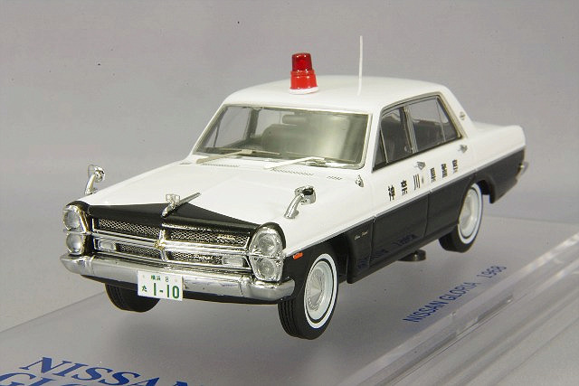 ENIF 1/43 日産 グロリア (PA30) 1968 神奈川県警 パトロールカー