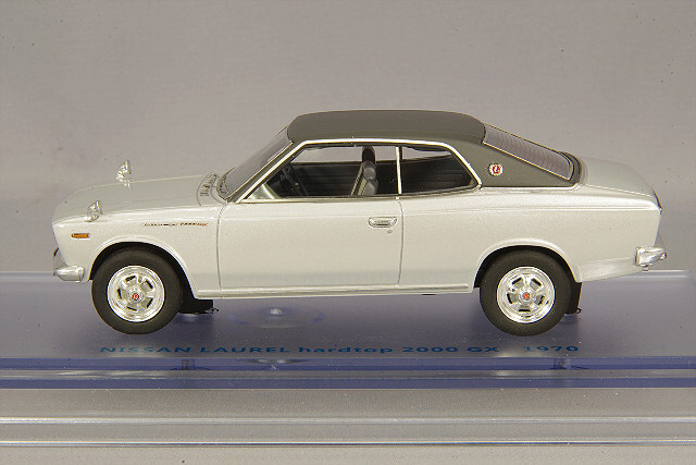 ENIF 1/43 日産 ローレル 2000GX 2ドア ハードトップ 1970年型