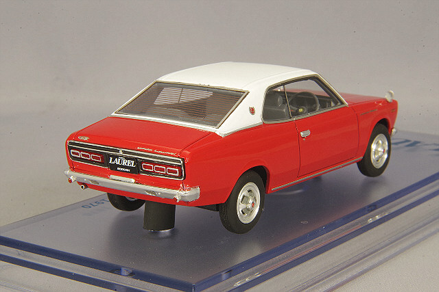 ENIF 1/43 日産 ローレル 2000GX 2ドア ハードトップ 1970年型