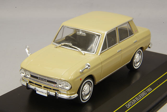 希少✨年代物✨当時物✨日産 純正 ブルーバード 410テールランプ右側？ buhin-ya_510-taillamp