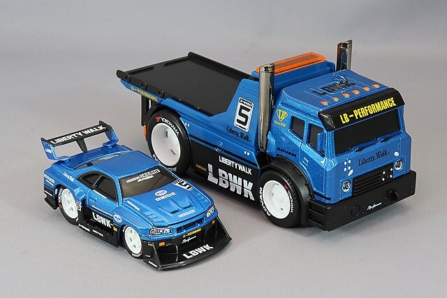 マッスルマシーン 1/64 JDM フラットベッド トラック & LB-WORKS 1999 
