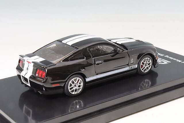 MOTORHELIX x GREEN LIGHT 1/64 フォード マスタング シェルビー GT500