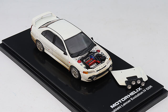 MOTORHELIX 1/64 三菱 ランサー エボリューション IV ウェザリング仕様