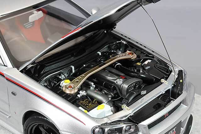 MOTORHELIX 1/18 日産 スカイライン GT-R R34 ニスモ CUSTOMIZED シルバー