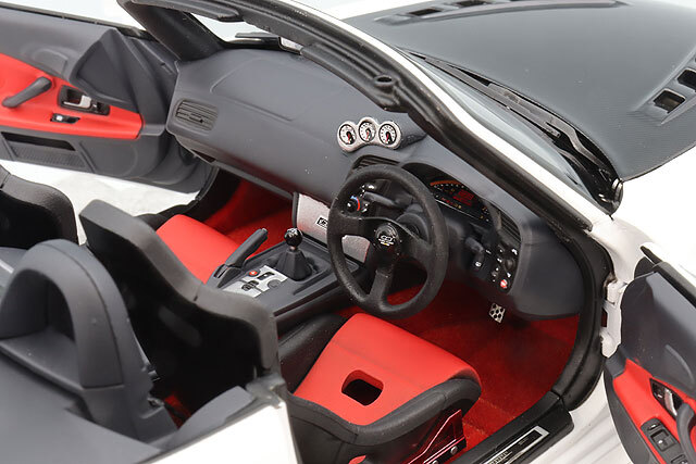MOTORHELIX 1/18 ホンダ S2000 (AP2) 無限 プラチナムホワイトパール