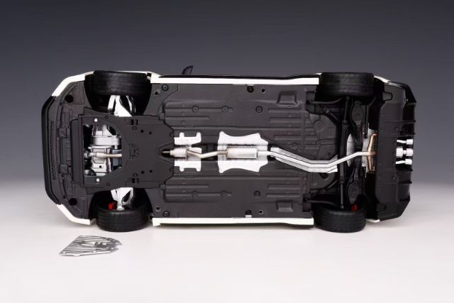 MOTORHELIX 1/18 ホンダ シビック タイプR (FL5) チャンピオン