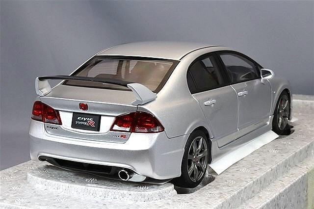 MOTORHELIX 1/18 ホンダ シビック タイプR (FD2) 2007 後期型 スーパー