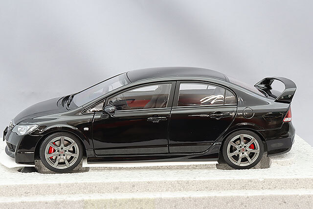 MOTORHELIX 1/18 ホンダ シビック タイプR (FD2) 2007 フェイスリフト