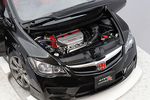 MOTORHELIX 1/18 ホンダ シビック タイプR (FD2) 2007 フェイスリフト