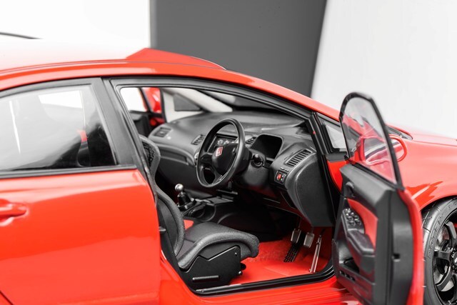 MOTORHELIX 1/18 ホンダ シビック タイプR (FD2) MUGEN RR ミラノレッド