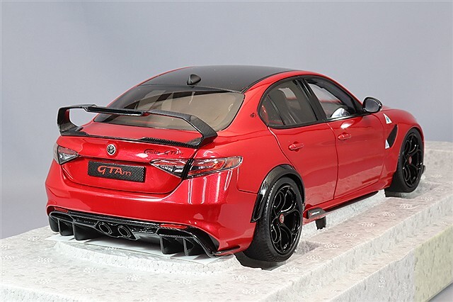 MOTORHELIX 1/18 アルファロメオ ジュリア GTAm GTA レッド