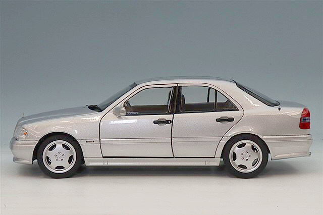 MODELISSIMO特注 ノレブ 1/18 メルセデスベンツ C36 AMG W202 1993