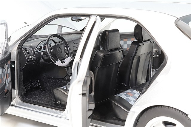 MODELISSIMO特注 ノレブ 1/18 メルセデスベンツ C36 AMG W202 1993