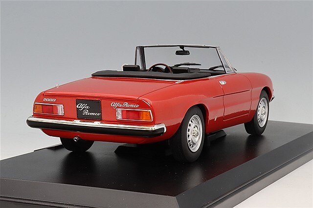 MODELISSIMO特注 ノレブ 1/18 アルファロメオ 2000 スパイダー 1978