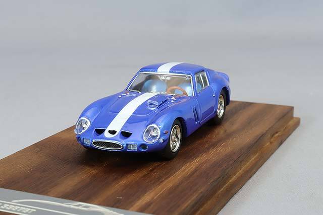 世界199台限定　フェラーリ 250GT SWB 1/64 世界199台限定 フェラーリ 250GT SWB 1/64