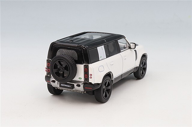 GCD x エンチェリー 1/64 ランドローバー ディフェンダー 110 ホワイト