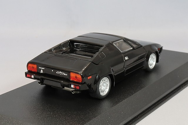 グリーンライト 1/43 1984 ランボルギーニ ジャルパ P3500 