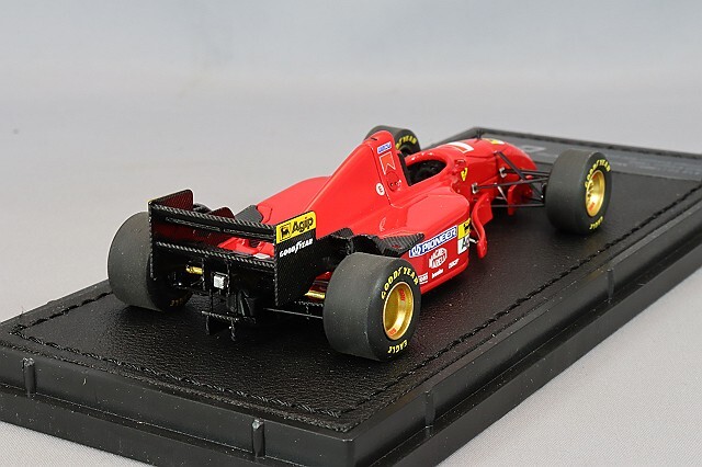 1/43 TOPMARQUES フェラーリ 412 T1 J.Alesi #27 61WROh1-VoL._UF350,350_QL50_.jpg