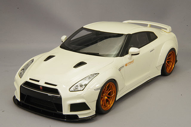 GT SPIRIT 1/18 プライア デザイン PD750WB 日産 GT-R GTスピリット 1/18 プライア デザイン PD750WB (日産 GT-R) パールホワイト