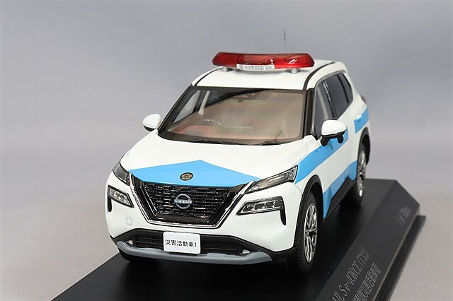 RAI'S 1/43 日産 エクストレイル S e-4ORCE (T33) 2022 警察本部警備部
