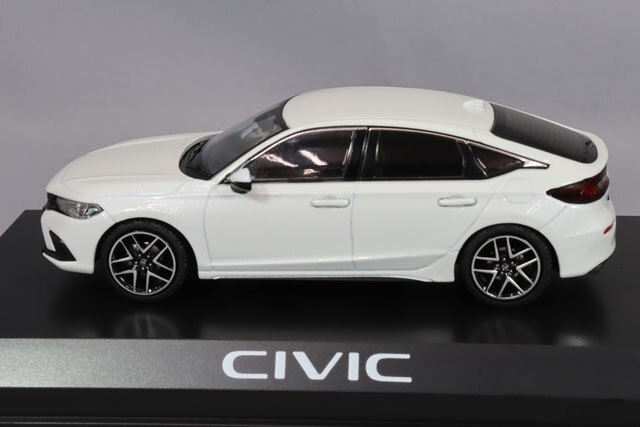 ホビージャパン 1/43 ホンダ シビック (FL1) LX プラチナ