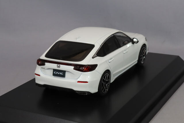 ホビージャパン 1/43 ホンダ シビック タイプR FL5 ホワイト 1/43 IG & Hobby Japan Honda Civic Type-R (FL5) (Championship