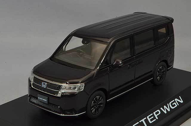 ホビージャパン 1/43 ホンダ ステップワゴン e:HEV スパーダ