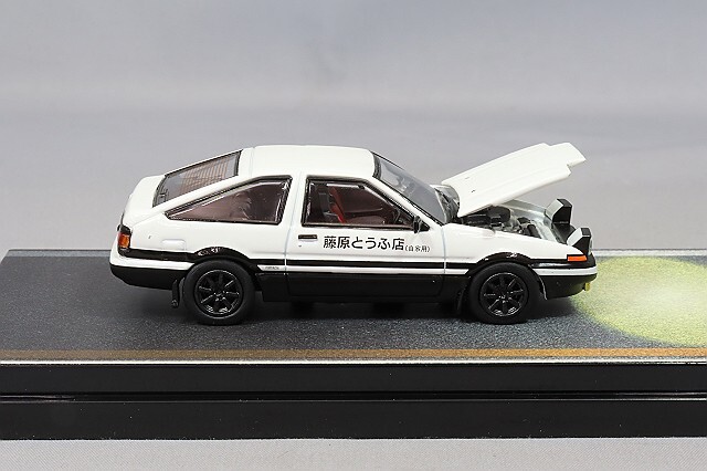 ホビージャパン 1/64 トヨタ スプリンター トレノ GT APEX (AE86