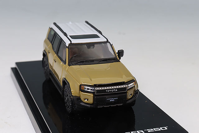 ホビージャパン 1/64 トヨタ ランドクルーザー 250 ZX ファースト