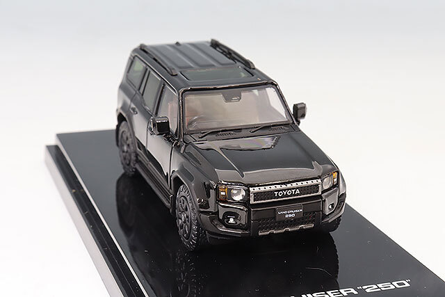 rokiharu　2商品まとめ ホビージャパン 1/64 トヨタ ランドクルーザー 250 ZX ファースト