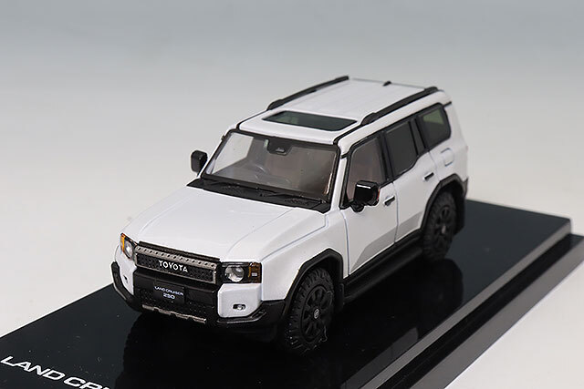 ホビージャパン 1/64 トヨタ ランドクルーザー 250 ZX ファースト