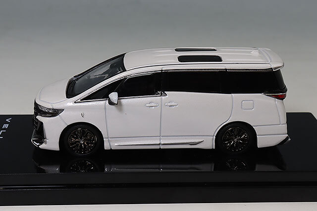 ホビージャパン 1/64 トヨタ ヴェルファイア Z プレミア ハイブリッド