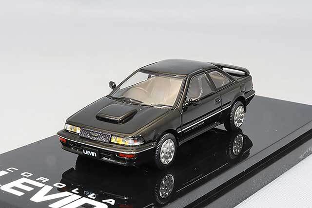 カローラ　ミニカー トヨタ カローラ ミニカー Whiteの通販 by 87's shop｜ラクマ